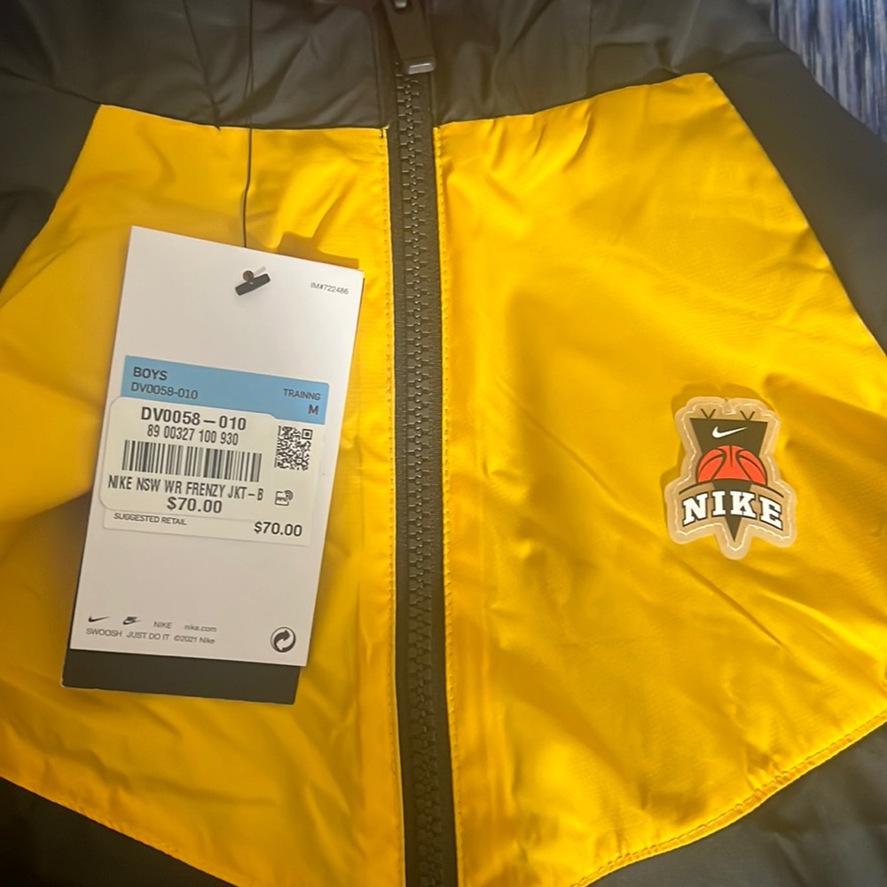 Brand new Nike windbreakers with tags